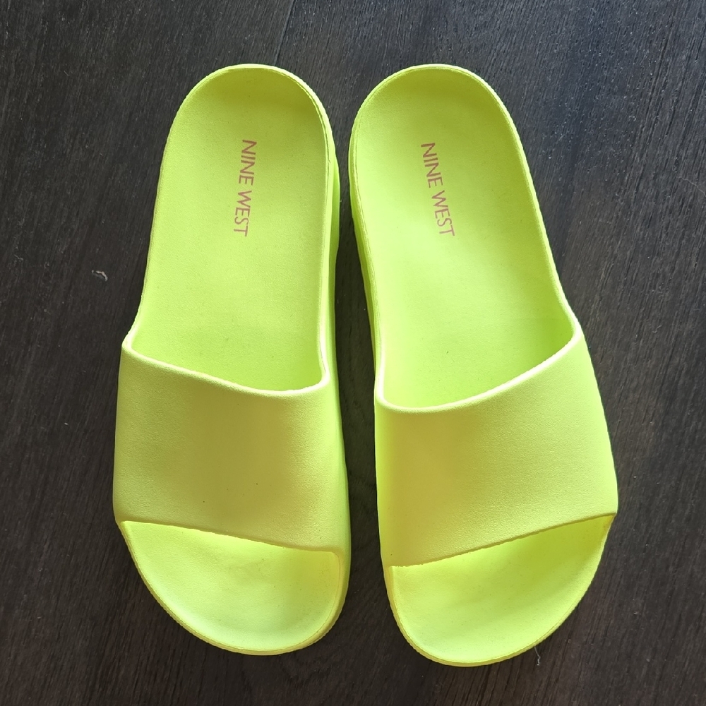 Nine West Vibrant Yellow Slides EVA